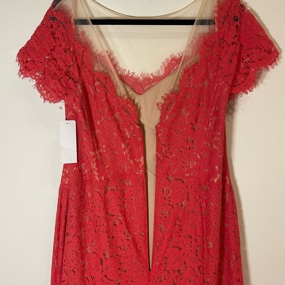 RENE RUIZ COLLECTION NWT Illusion Lace Sheath Gown Coral Size 14 - Picture 7 of 11
